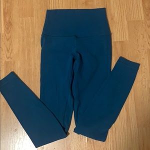 Lululemon align 28”